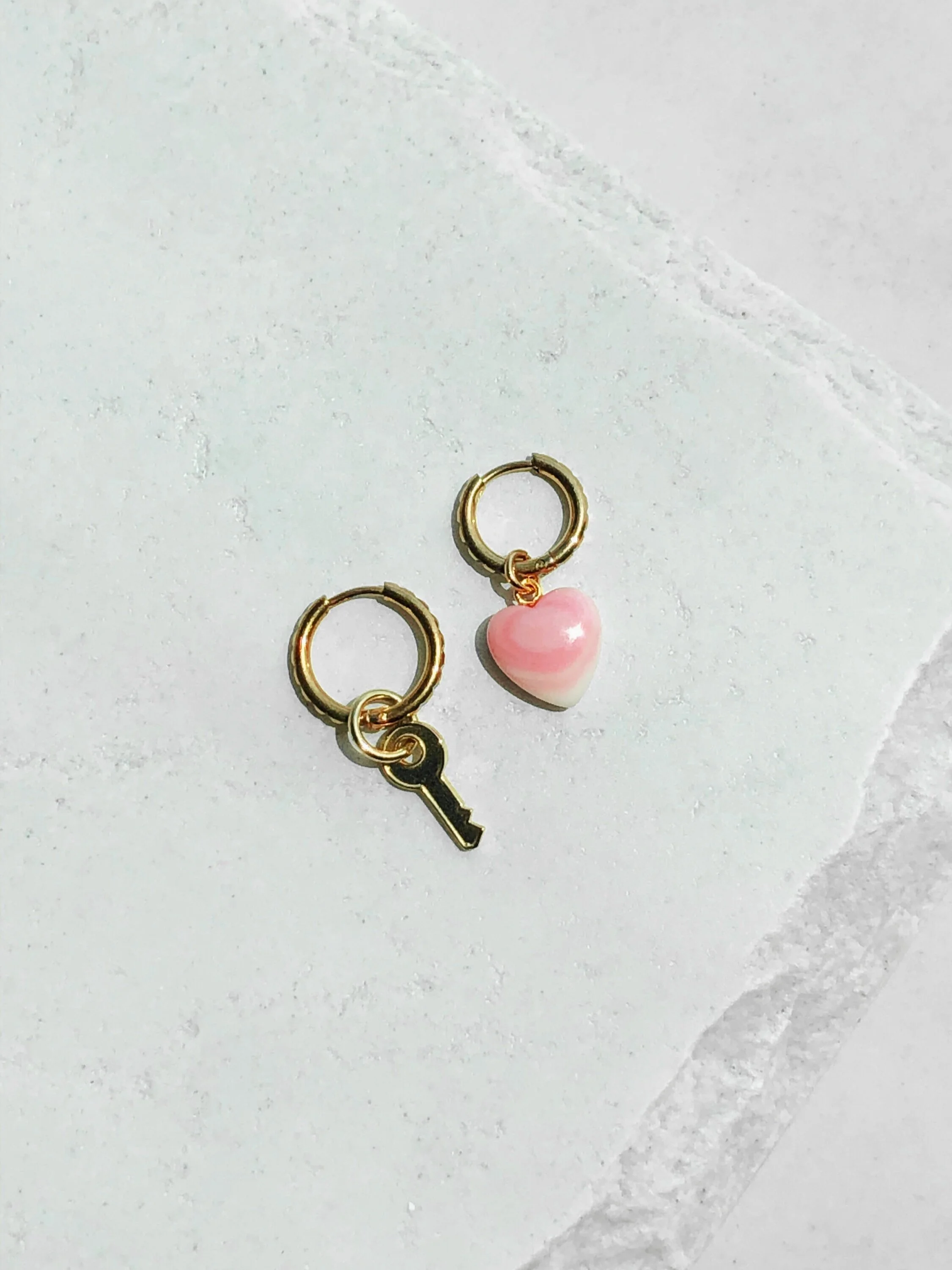 KEY TO MY HEART EARRINGS — N O T T E